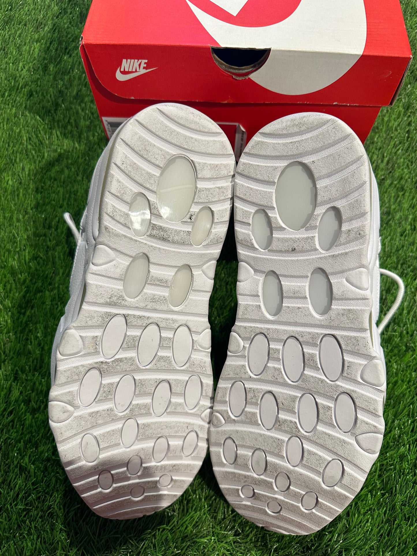 Air Max Uptempo 95 Triple White SIZE 9M/10.5W