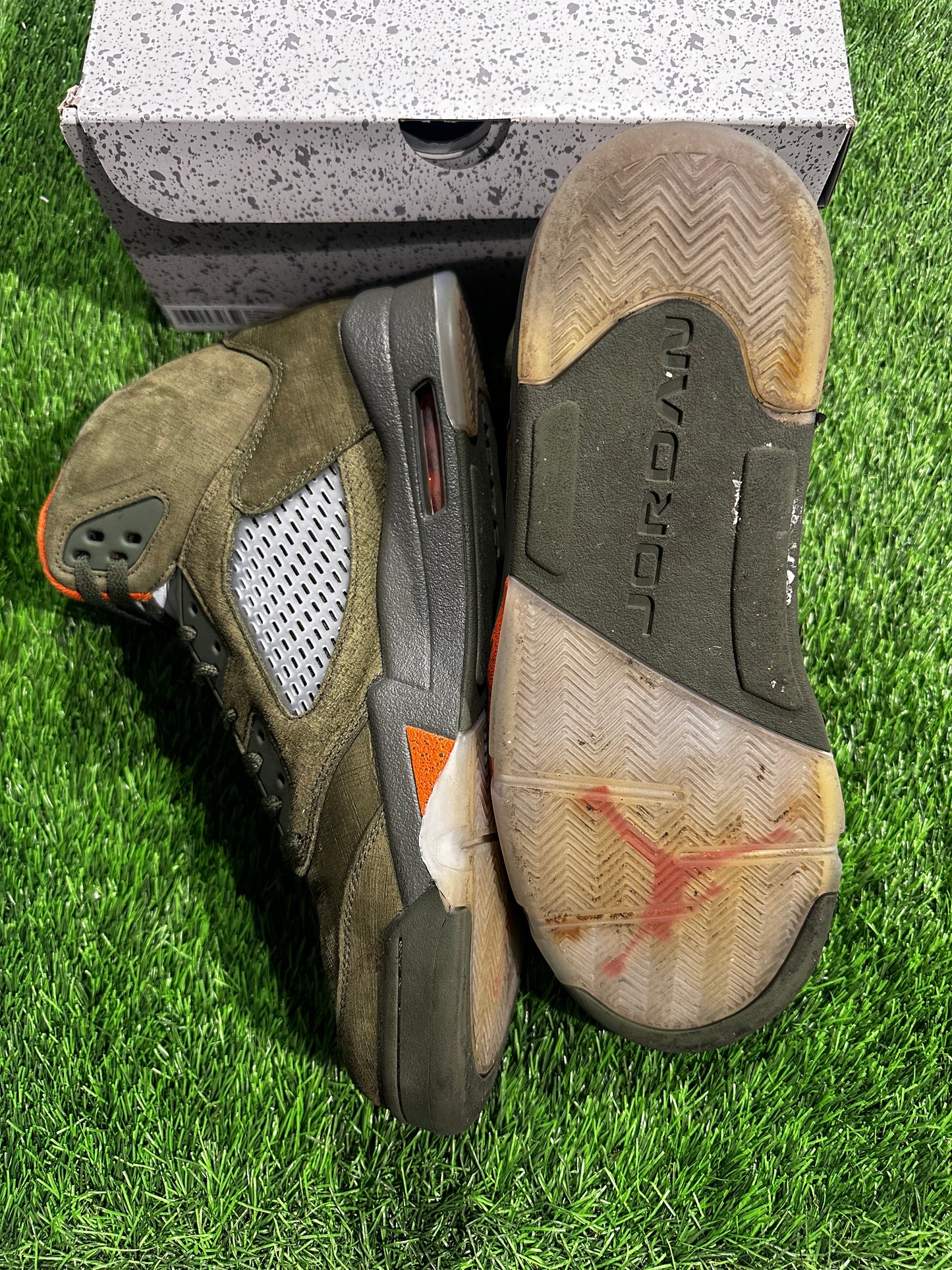 Jordan 5 Retro Olive (2024)