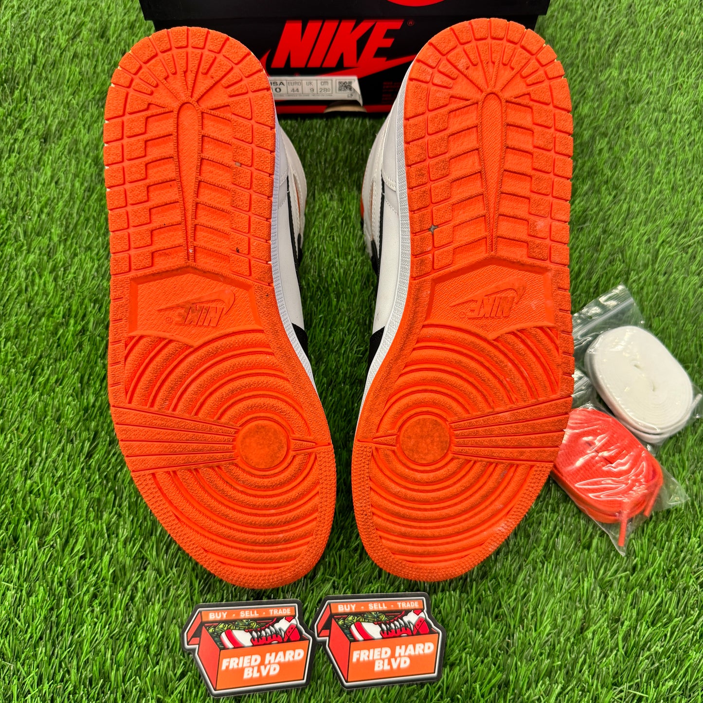 Jordan 1 Retro High Electro Orange SIZE 10M/11.5W