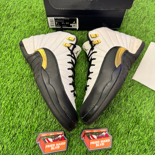 Jordan 12 Retro Royalty Taxi (GS) SIZE 7Y/8.5W