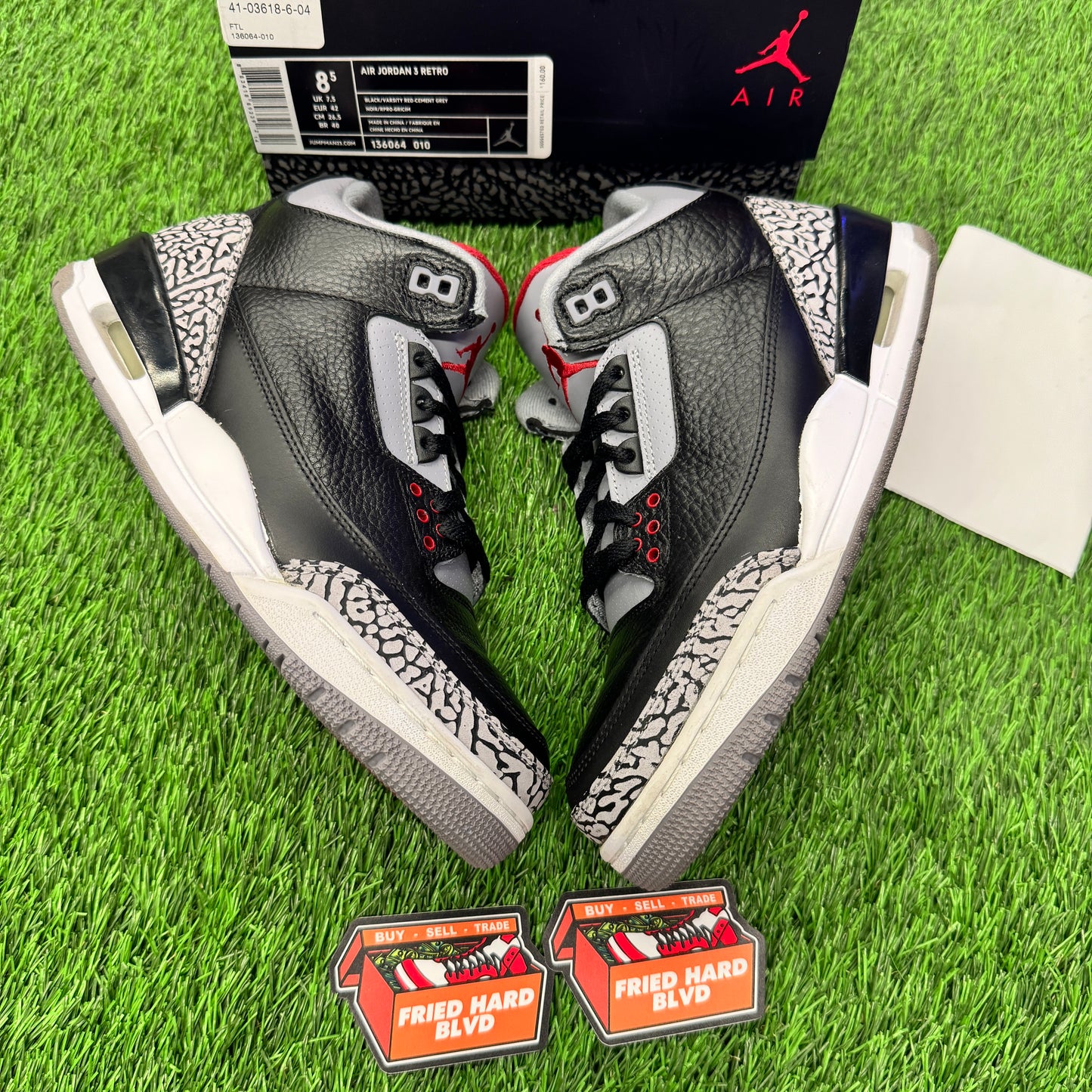 Jordan 3 Retro Black Cement (2011) SIZE 8.5M/10W