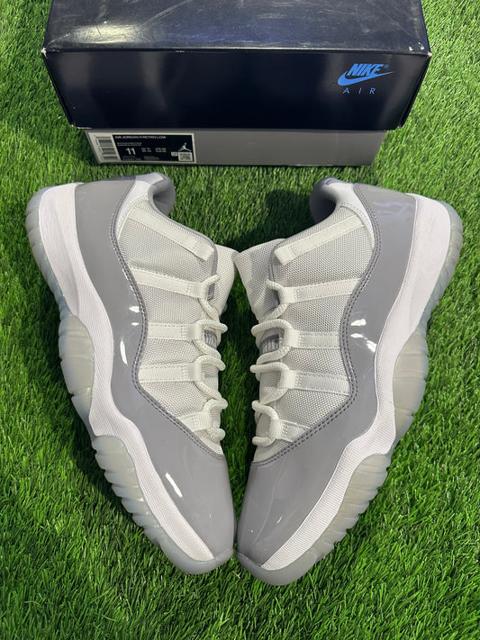 Jordan 11 Retro Low Cement Grey