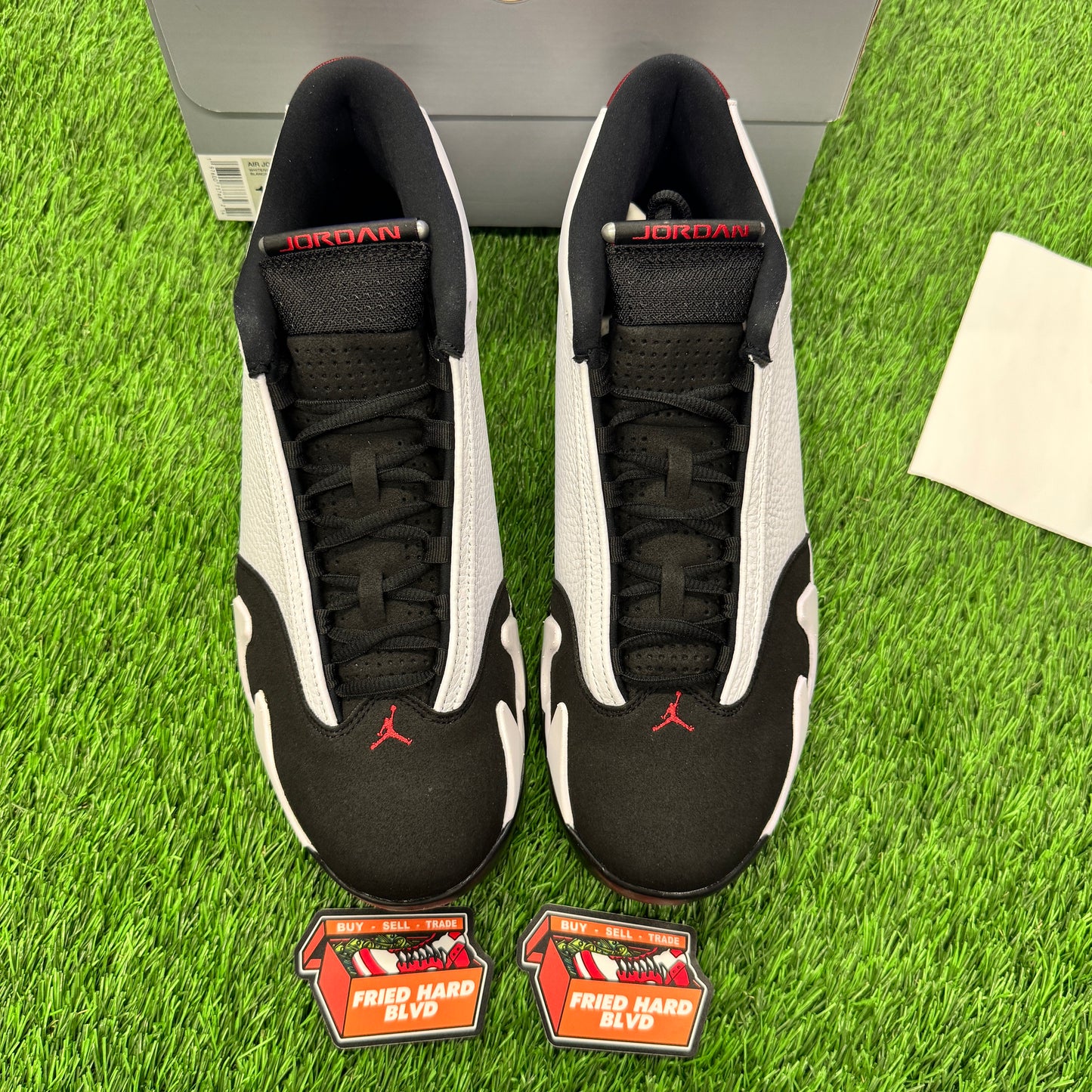 Jordan 14 Retro Black Toe (2024) SIZE 12M/13.5W