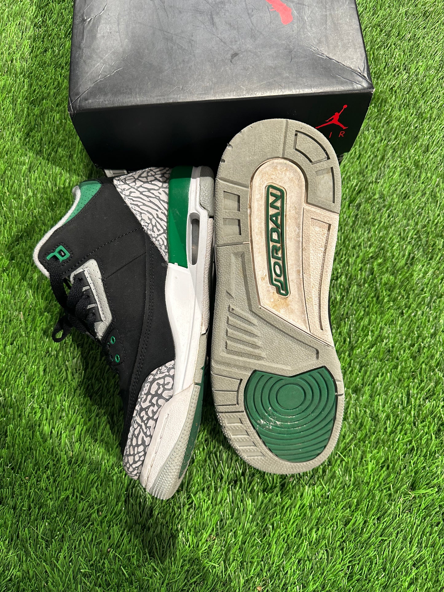 Jordan 3 Retro Pine Green (GS)