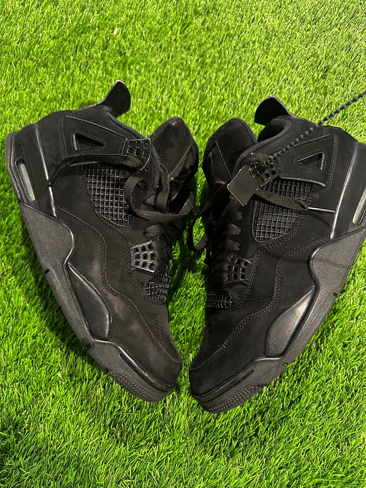 Jordan 4 Retro Black Cat (2020)