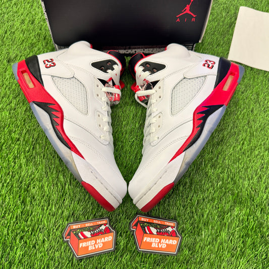 Jordan 5 Retro Fire Red Black Tongue (2013) SIZE 8.5M/10W