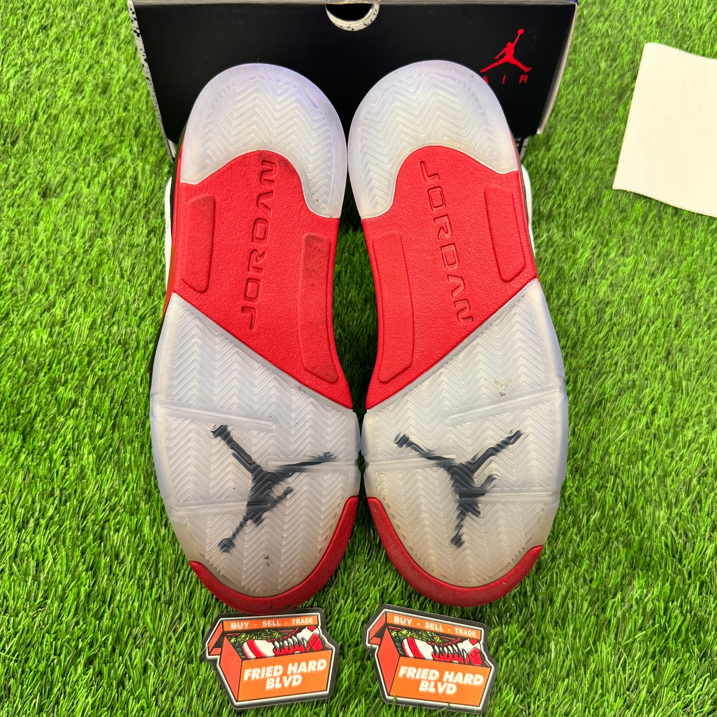 Jordan 5 Retro Fire Red Black Tongue (2013) SIZE 8.5M/10W