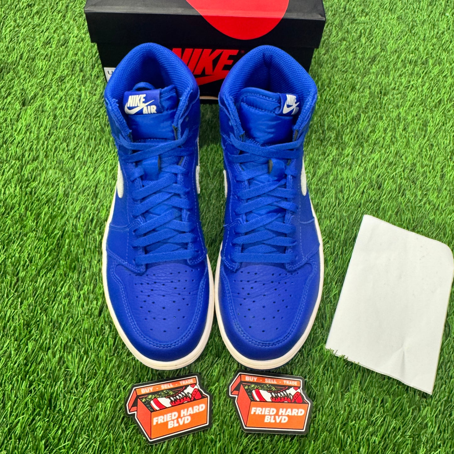 Jordan 1 Retro High Hyper Royal SIZE 8.5M/10W