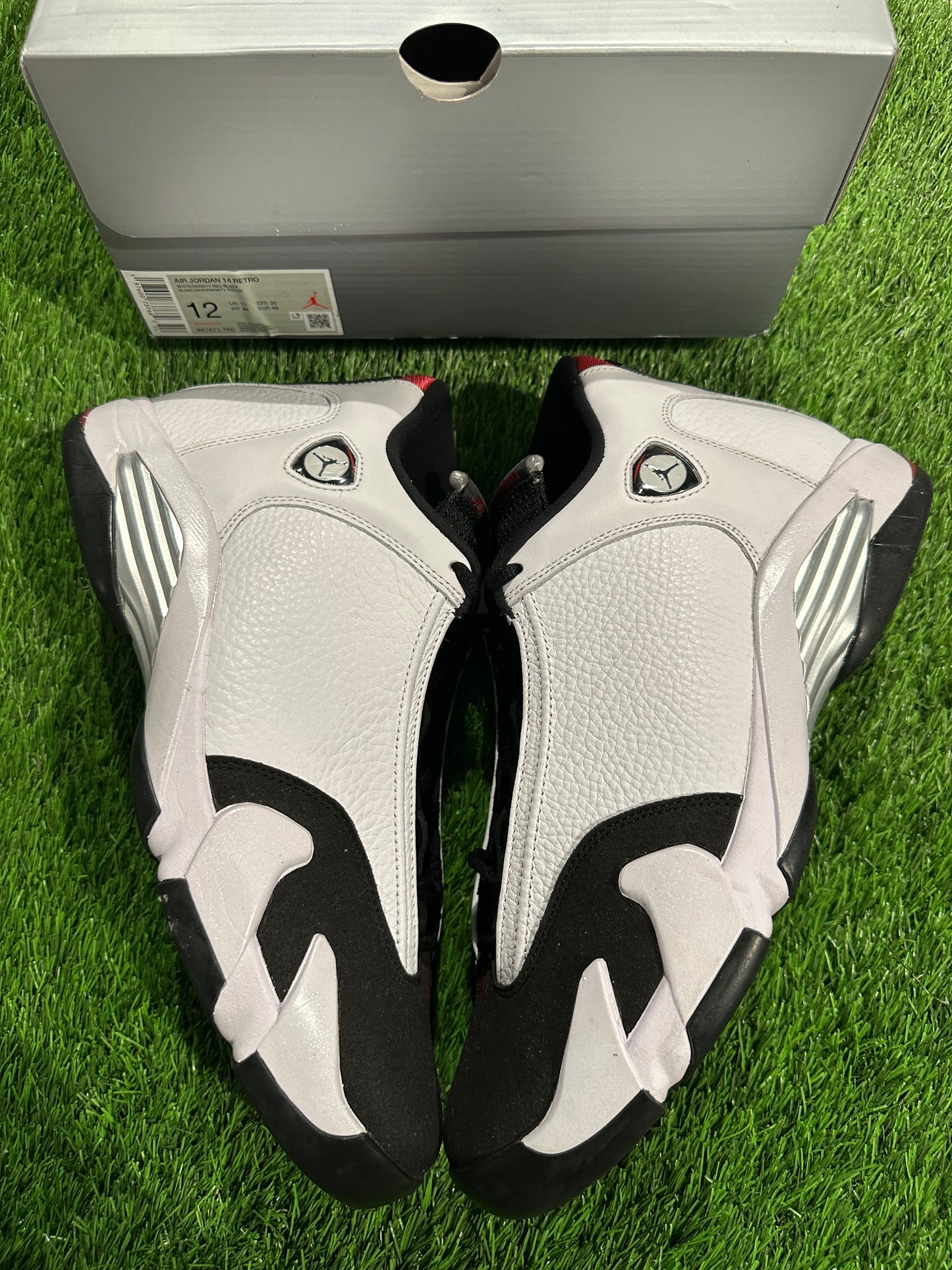Jordan 14 Retro Black Toe (2024)