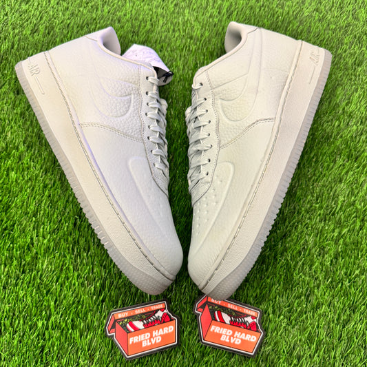 Air Force 1 Low '07 Pro-Tech Waterproof Light Silver SIZE 11M/12.5W