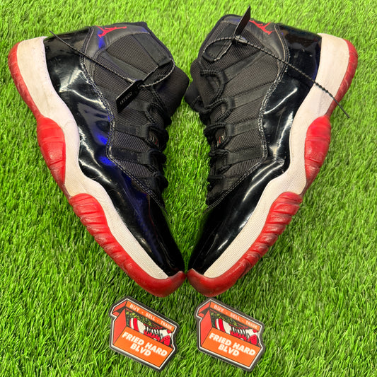 Jordan 11 Retro Playoffs Bred (2019) SIZE 12M/13.5W