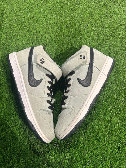 Nike SB Dunk Mid Sea Crystal/Ice Green