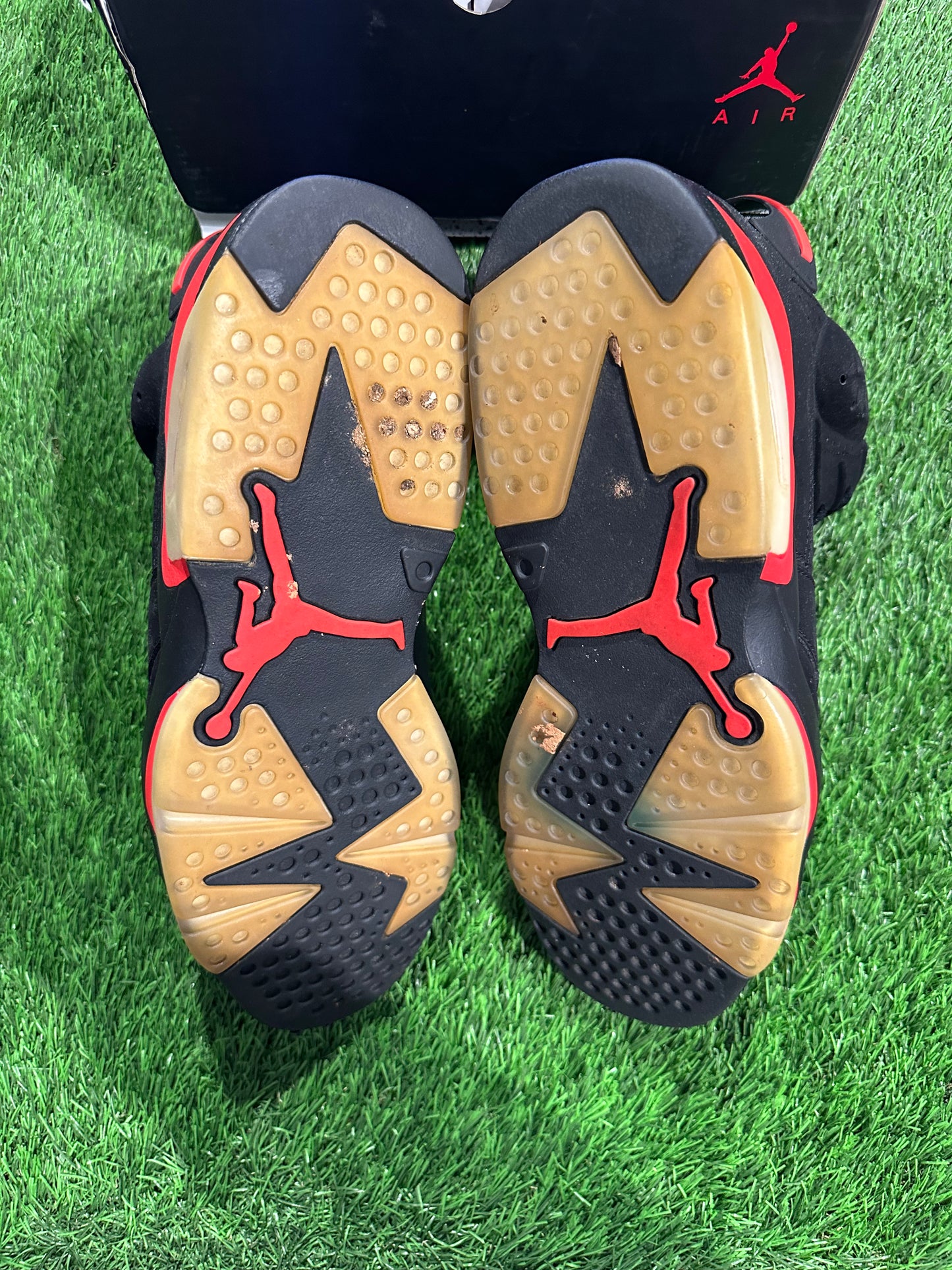 Jordan 6 Retro Black Infrared (2019) SIZE 14M/15.5W
