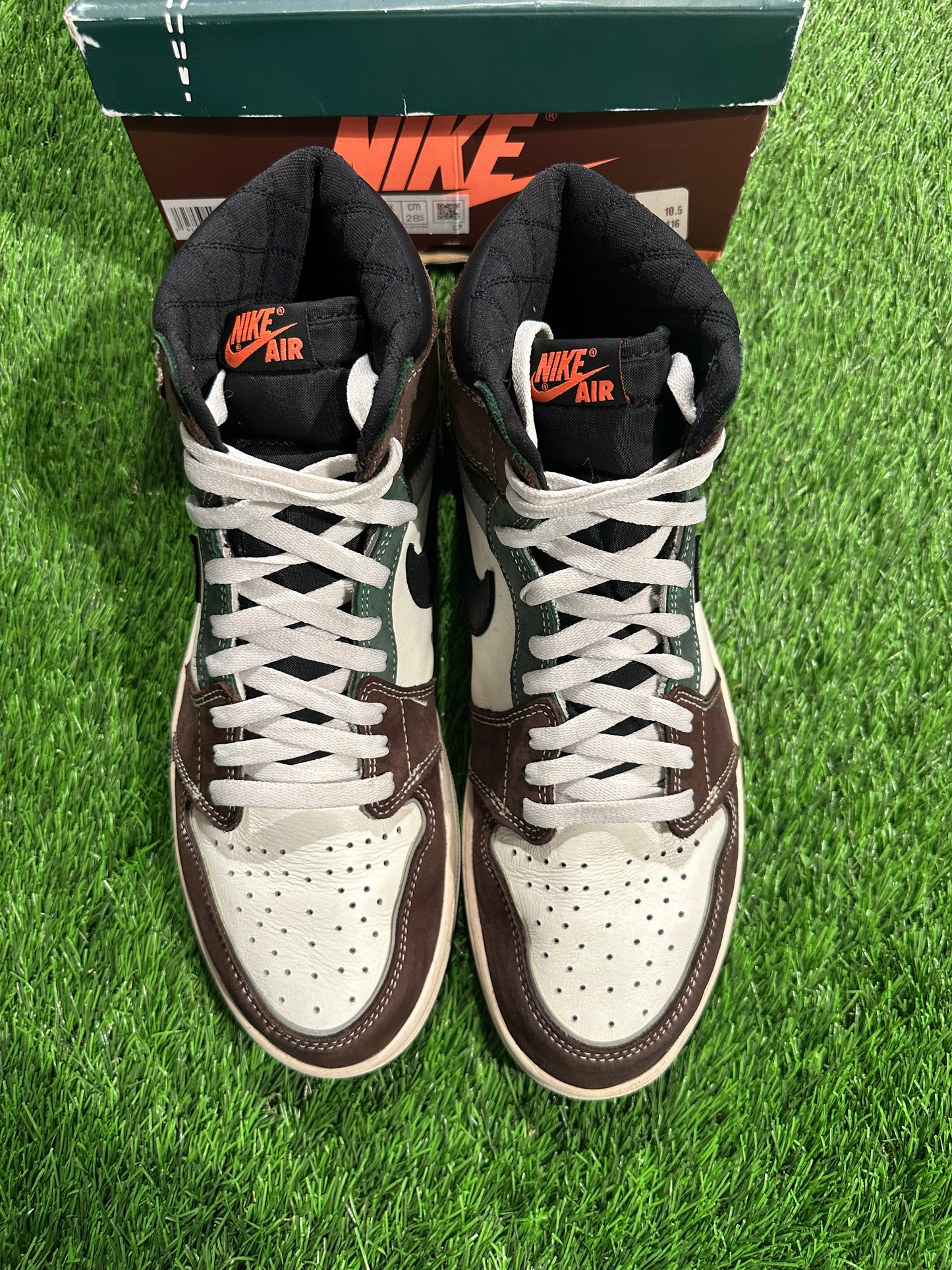 Jordan 1 Retro High OG Hand Crafted SIZE 10.5M/12W
