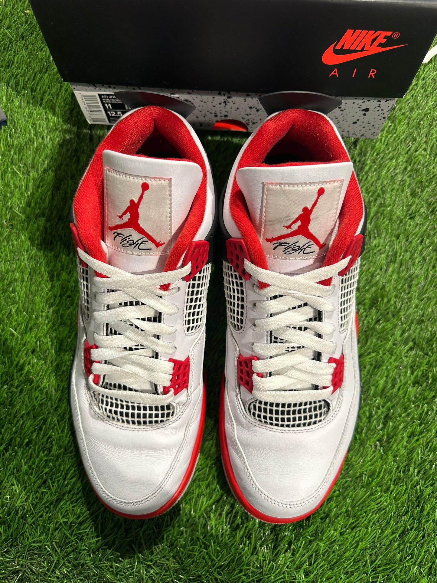 Jordan 4 Retro Fire Red (2020)