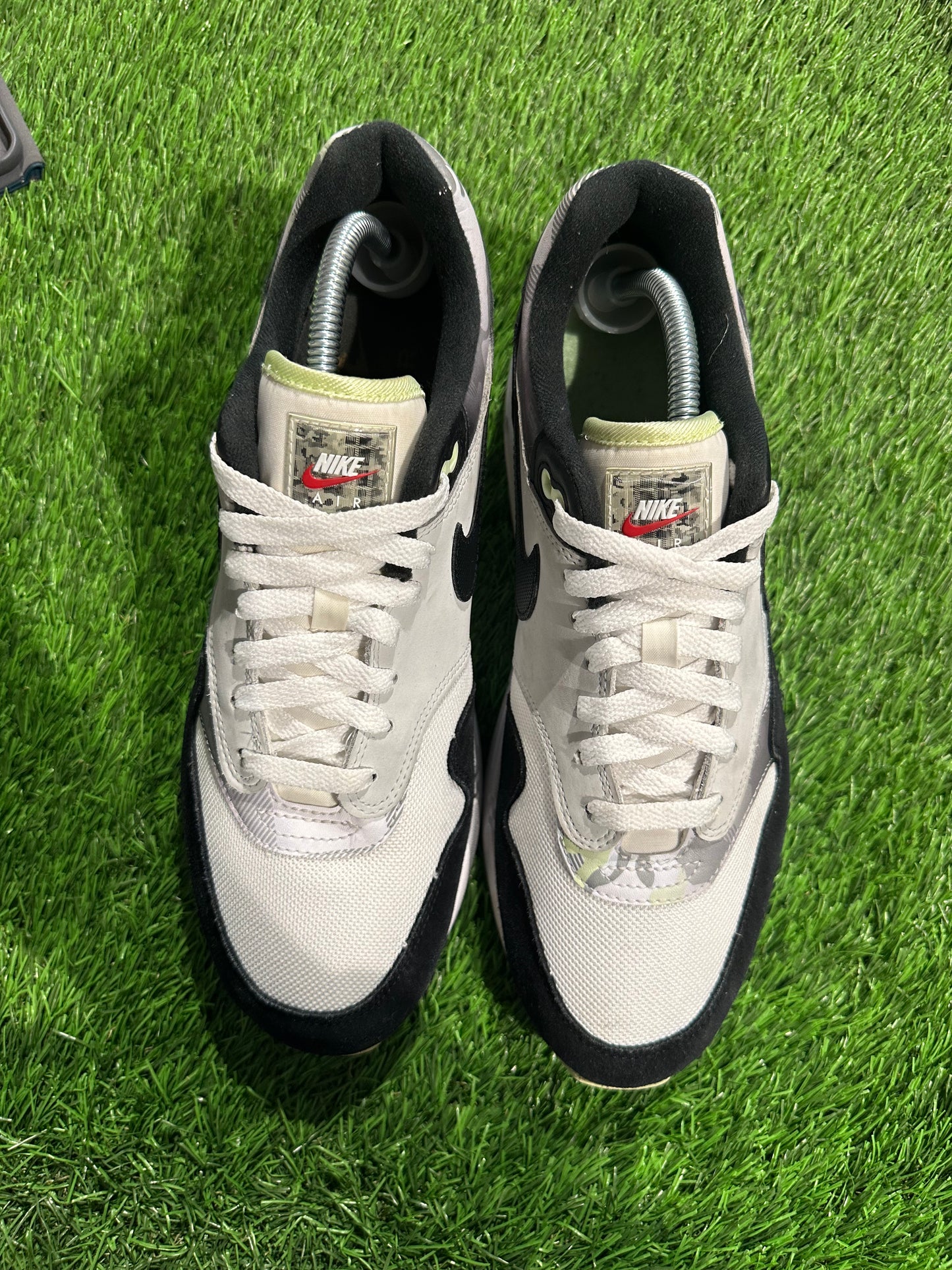 Air Max 1 Remix SIZE 9.5M/11W