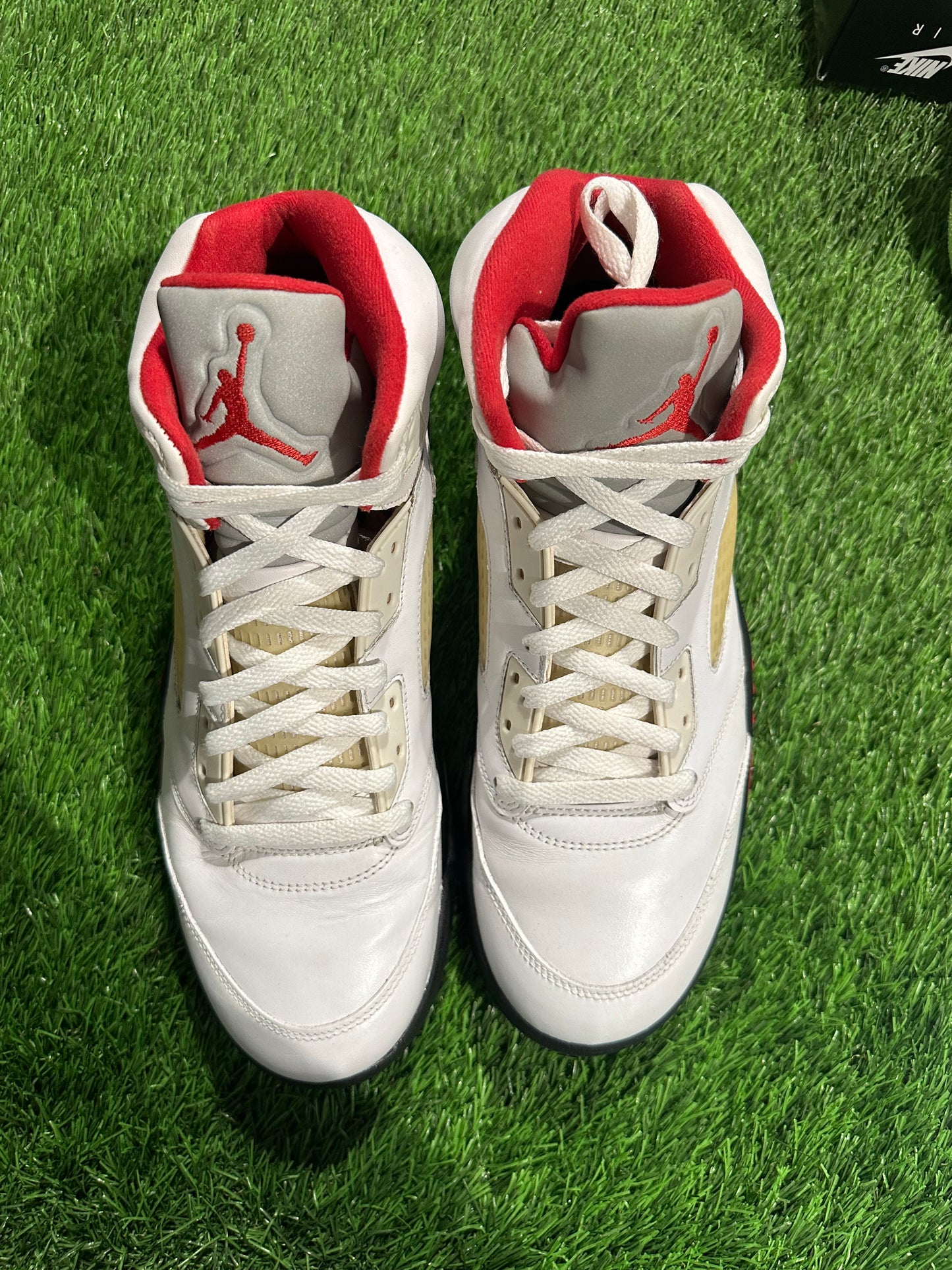 Jordan 5 Retro Fire Red (2013)