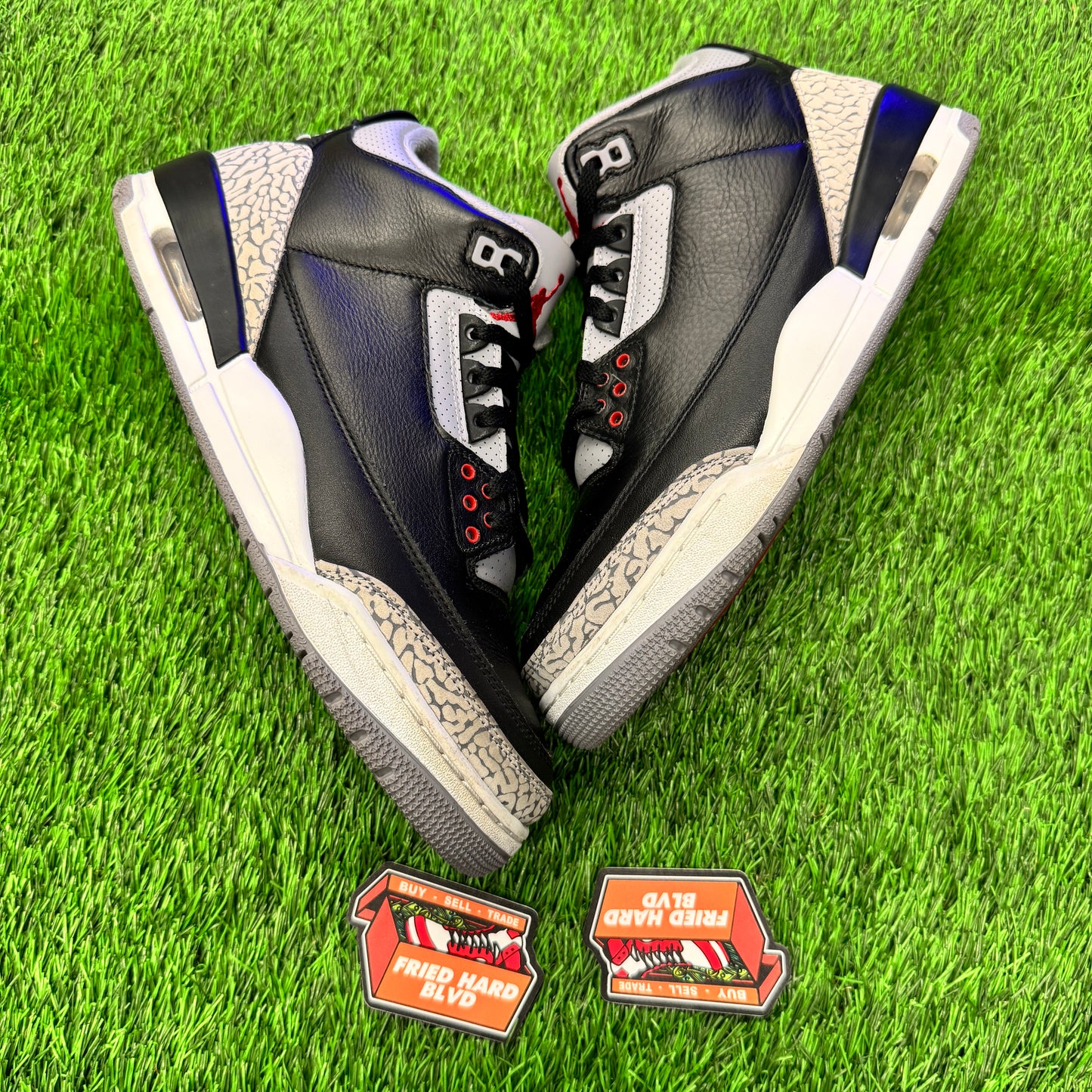 Jordan 3 Retro OG Black Cement (2024) SIZE 10.5M/12W