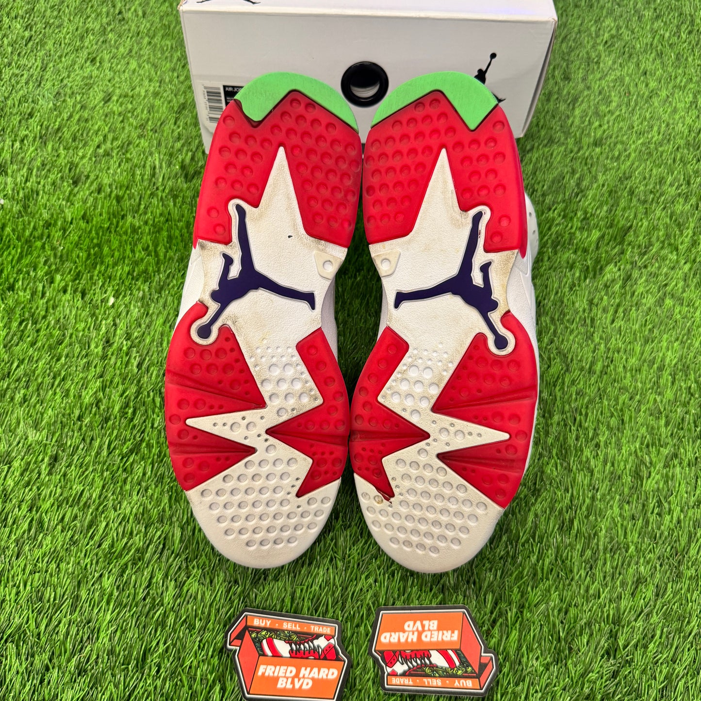 Jordan 6 Retro Hare SIZE 9M/10.5W