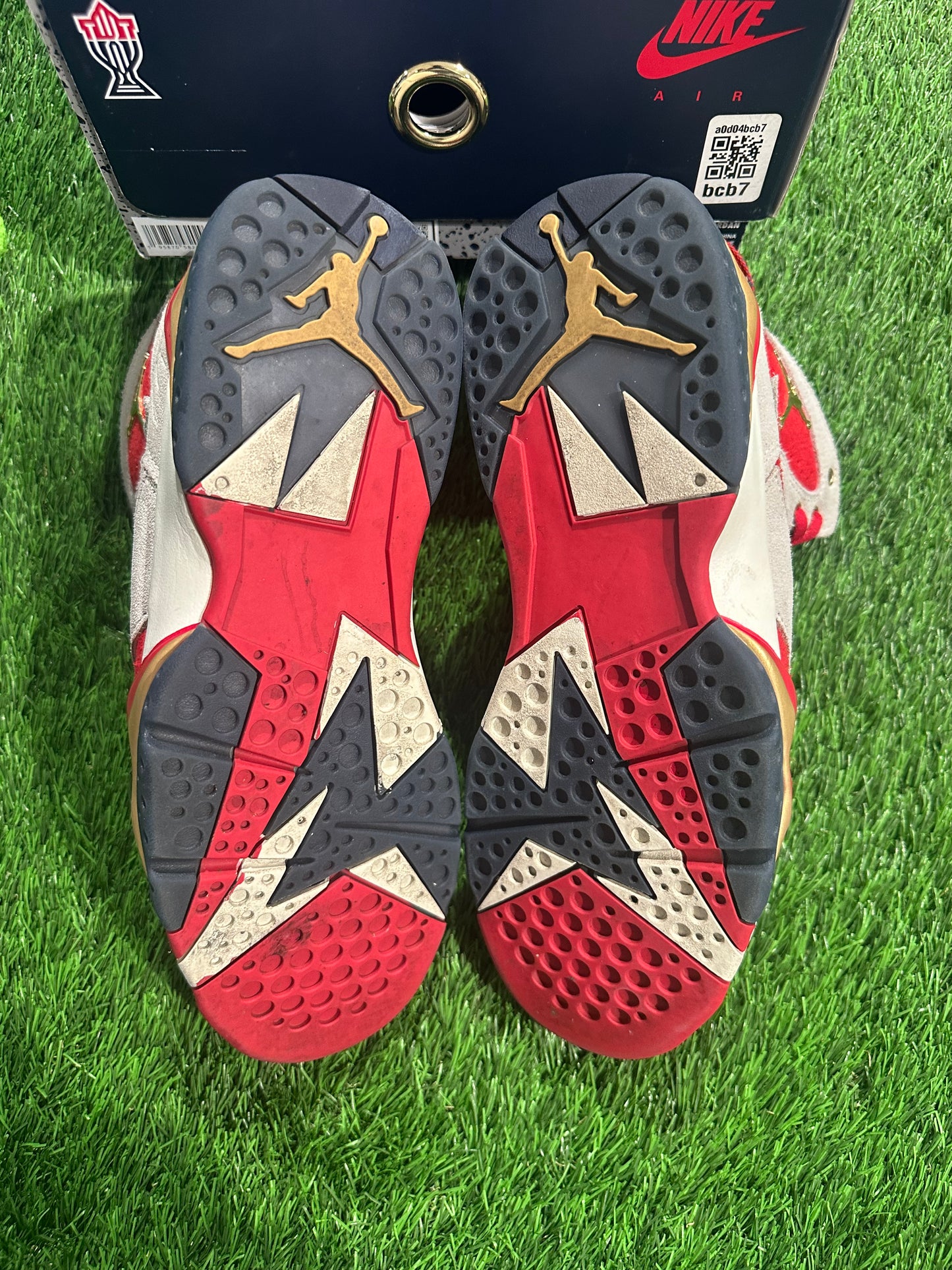 Jordan 7 Retro Trophy Room New Sheriff in Town