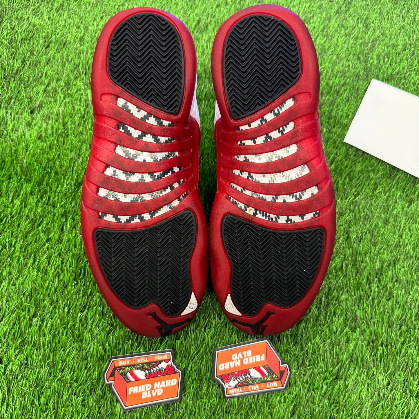 Jordan 12 Retro Cherry (2023) SIZE 9M/10.5W