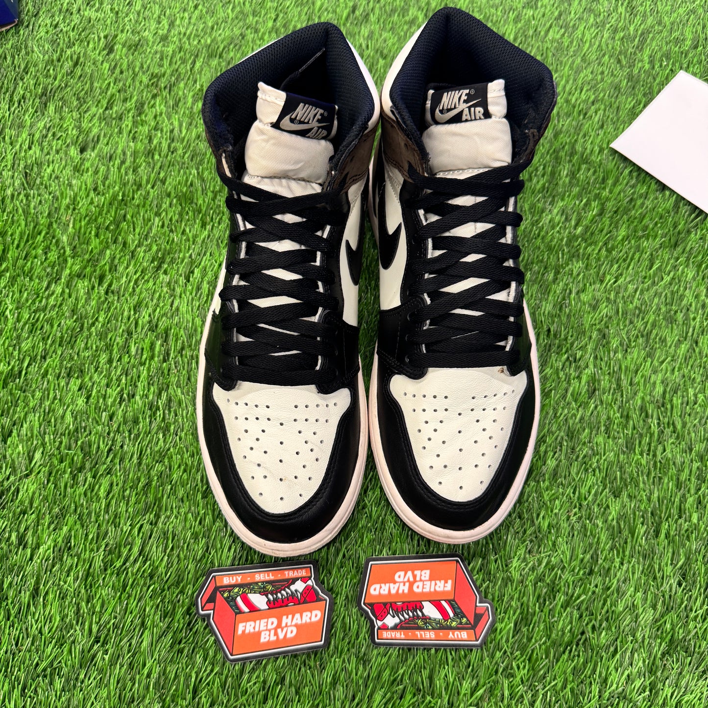 Jordan 1 Retro High Dark Mocha SIZE 8.5M/10W