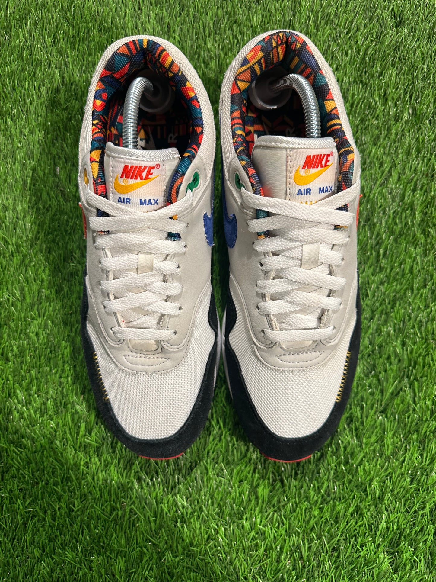 Air Max 1 Live Together, Play Together SIZE 9.5M/11W