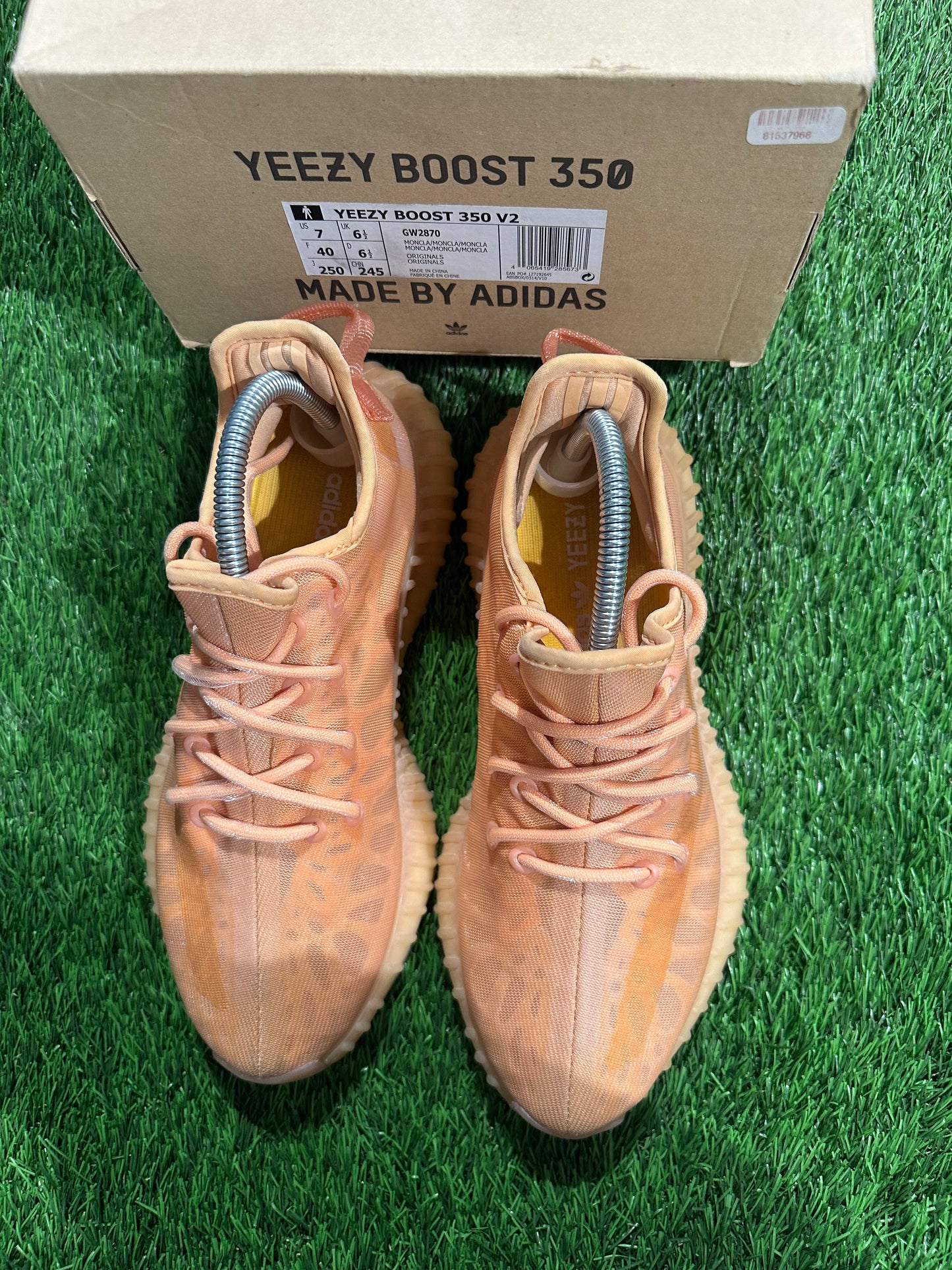 adidas Yeezy Boost 350 V2 Mono Clay