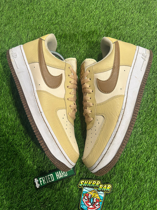 Nike Air Force 1 Low '07 LV8 Pearl White Sesame
