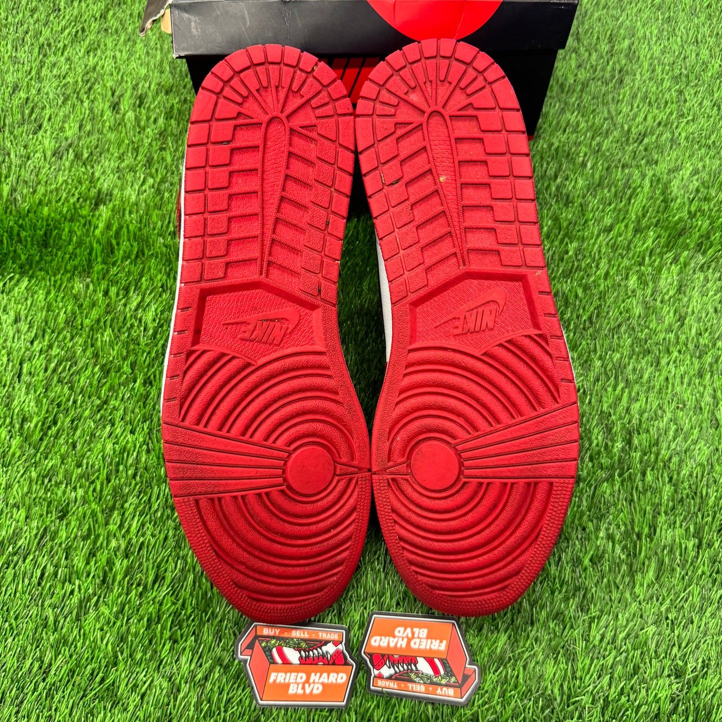 Jordan 1 Retro High Homage To Home (Non-numbered) SIZE 14M/15.5W