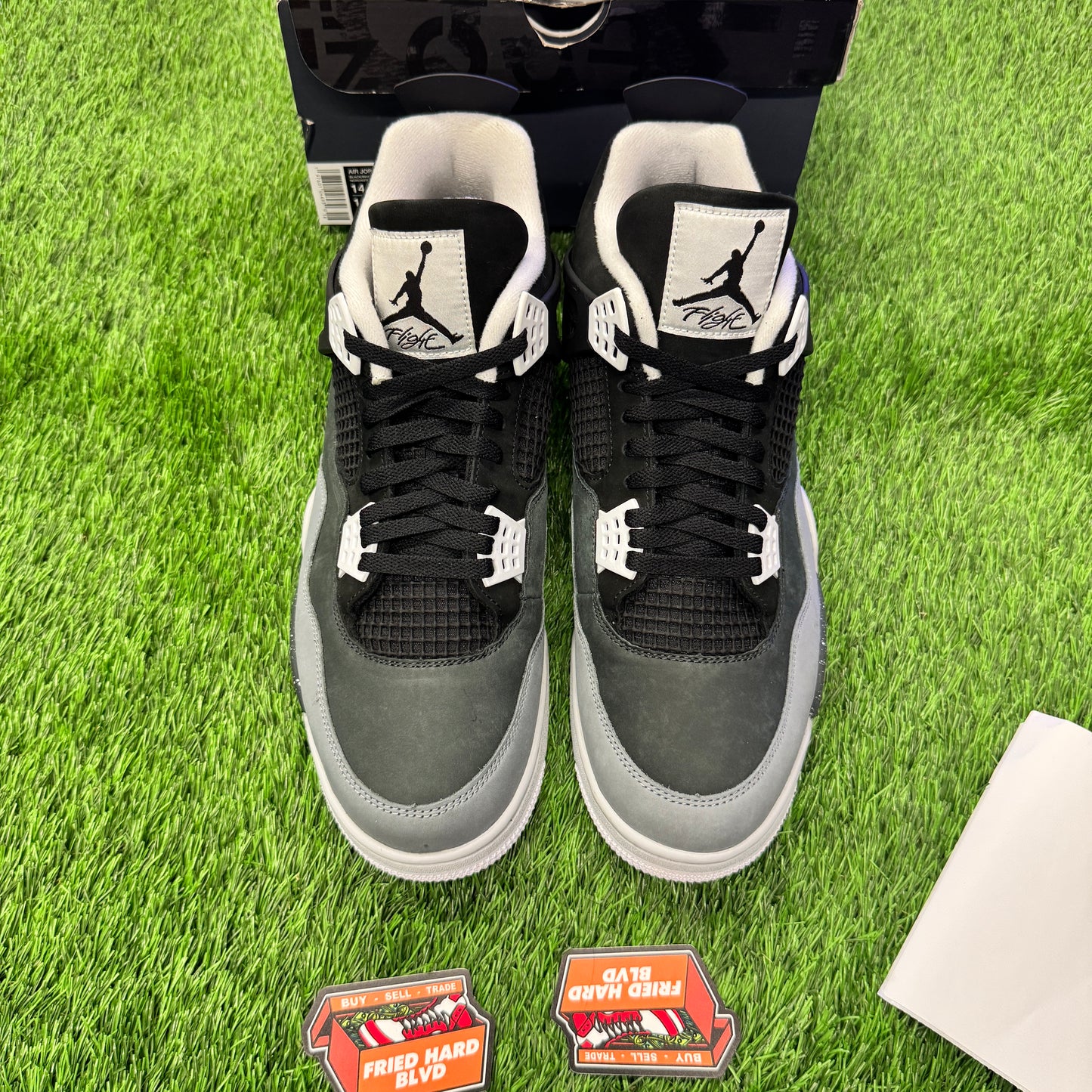 Jordan 4 Retro Fear (2024) SIZE 14M/15.5W