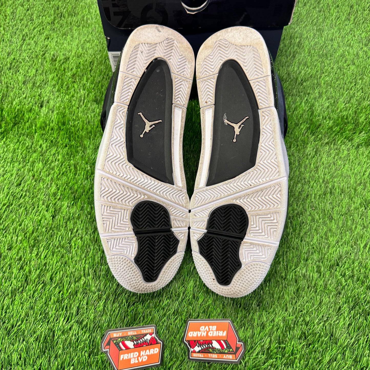 Jordan 4 Retro Fear (2024) SIZE 14M/15.5W