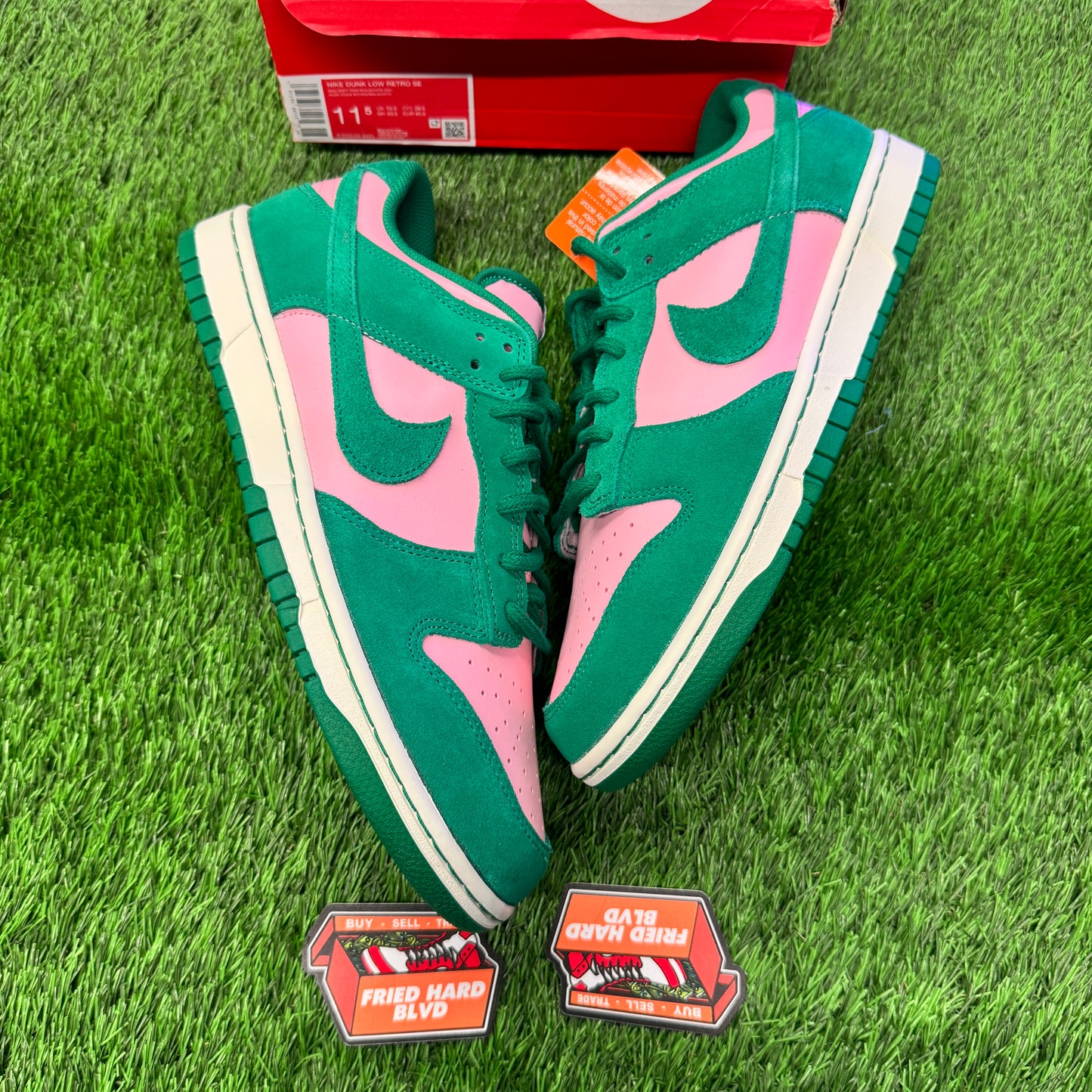 Dunk Low Retro SE Medium Soft Pink Malachite SIZE 11.5M/13W