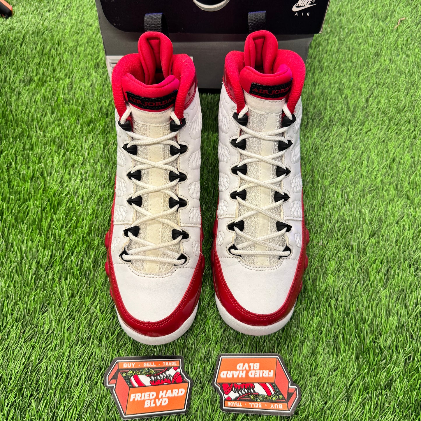 Jordan 9 Retro White Gym Red (GS) SIZE 6.5Y/8W