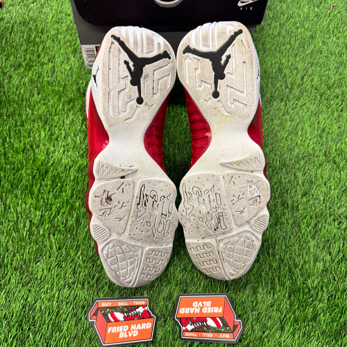 Jordan 9 Retro White Gym Red (GS) SIZE 6.5Y/8W