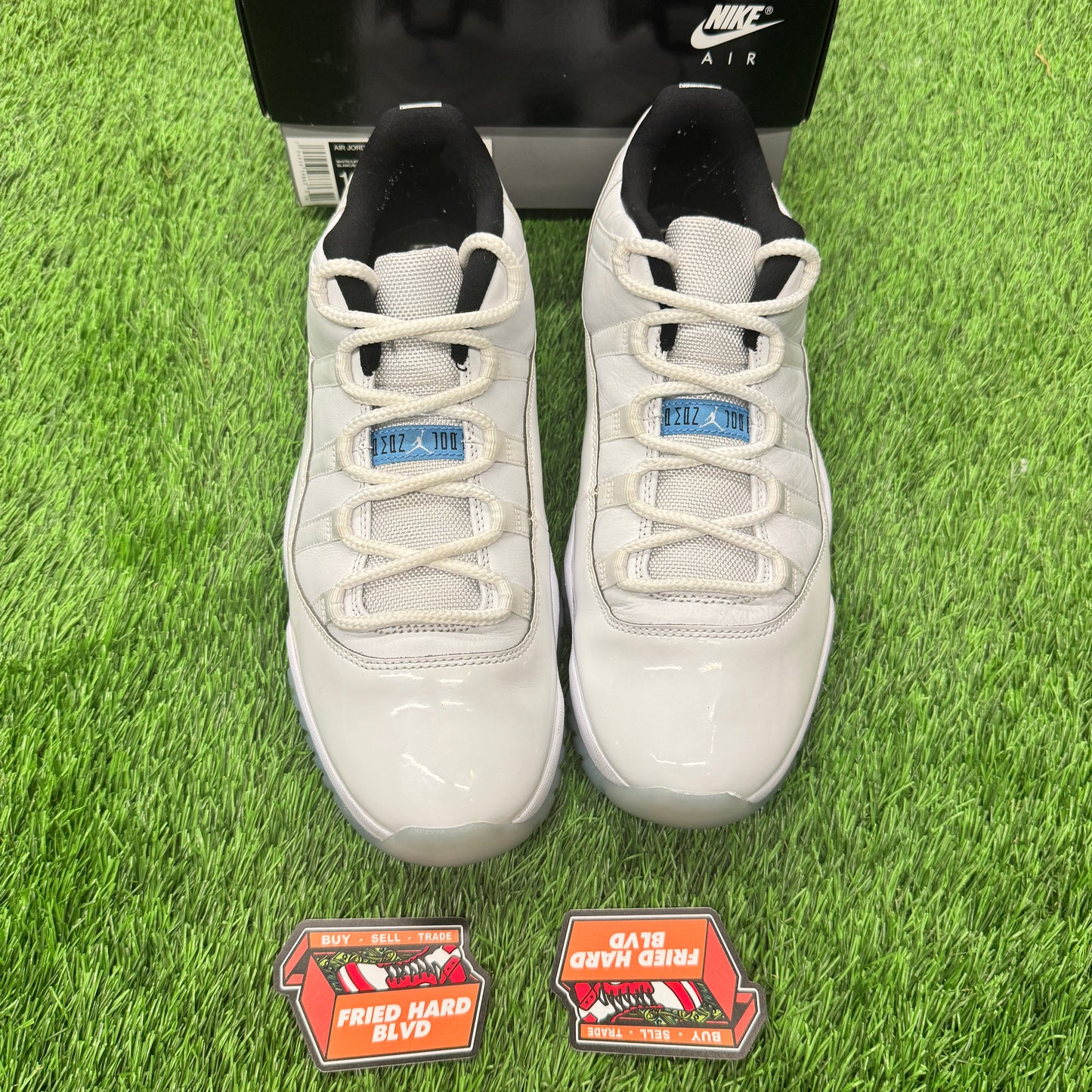 Jordan 11 Retro Low Legend Blue SIZE 10M/11.5W