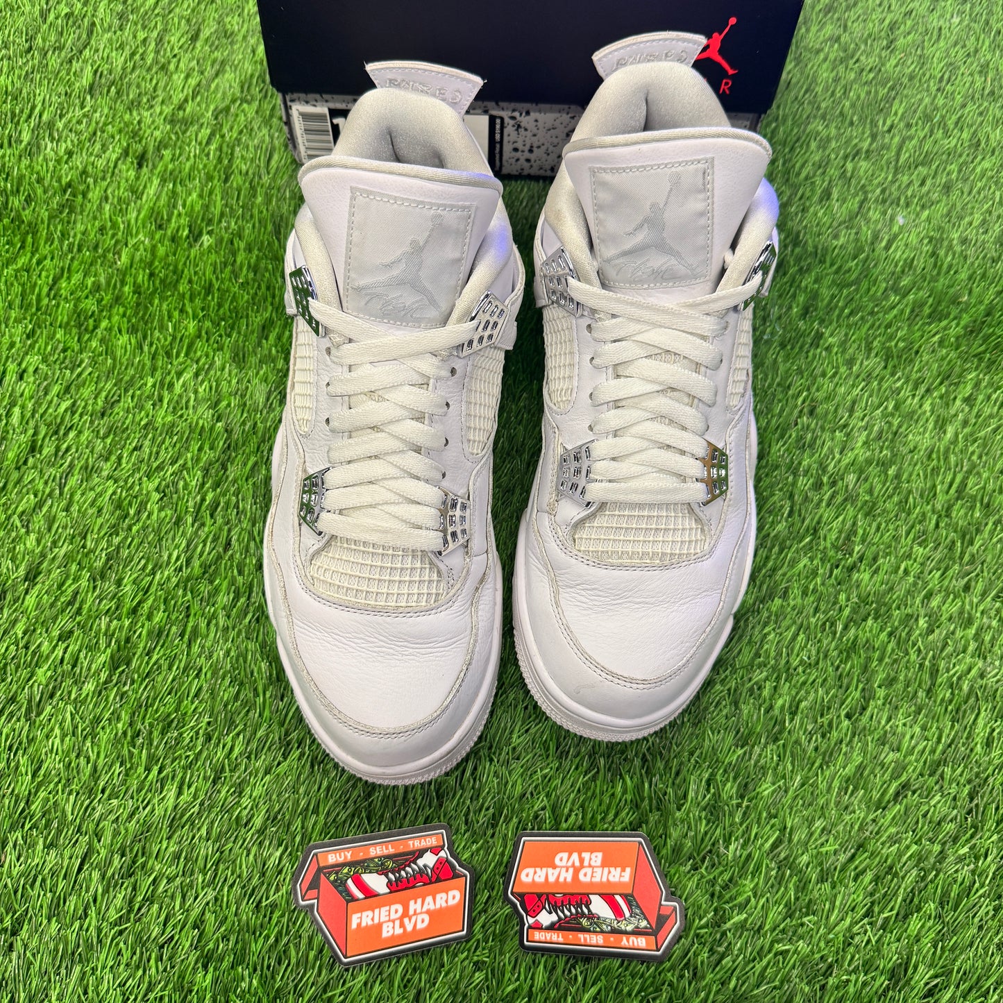 Jordan 4 Retro Pure Money (2017) SIZE 10M/11.5W