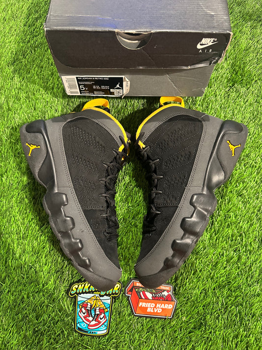 Jordan 9 Retro Dark Charcoal University Gold (GS)