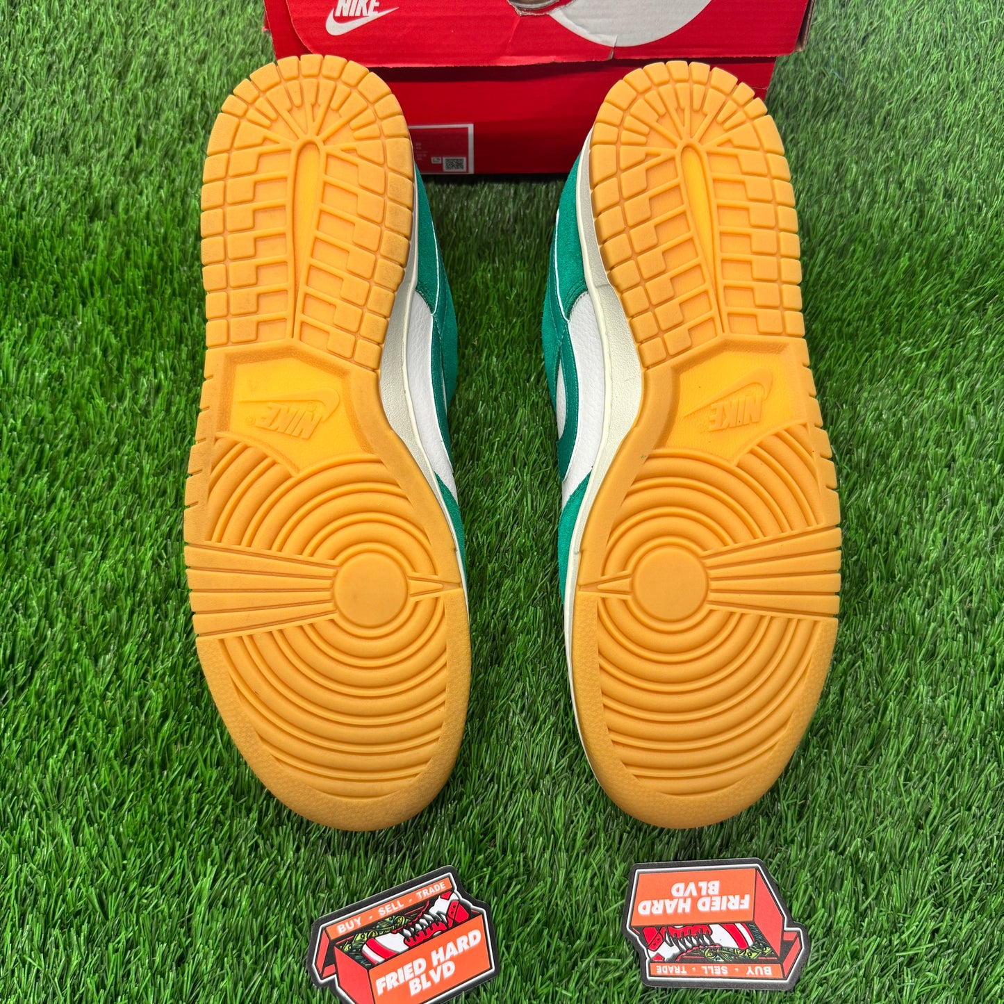 Dunk Low SE Malachite SIZE 11M/12.5W