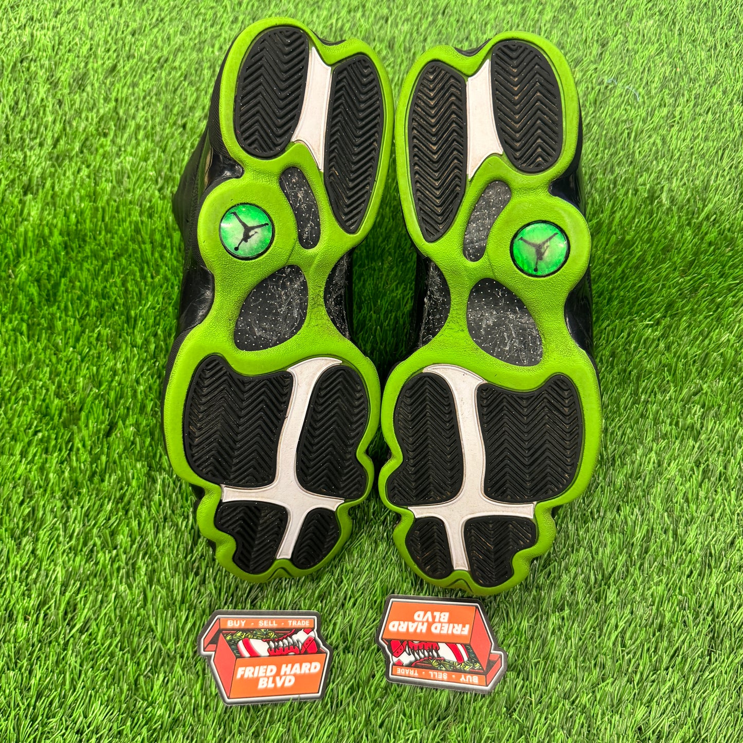 Jordan 13 Retro Altitude (2017) SIZE 10M/11.5W