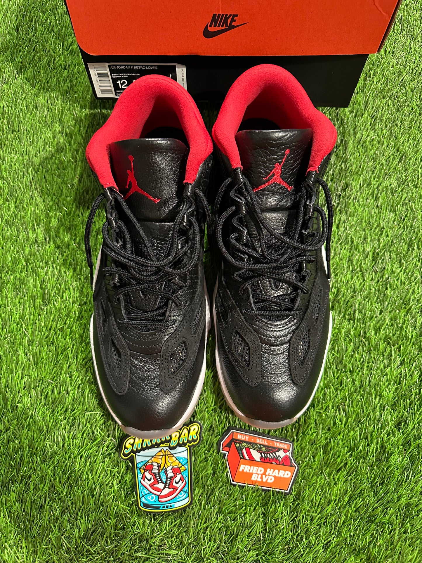 Jordan 11 Retro Low IE Bred (2021)