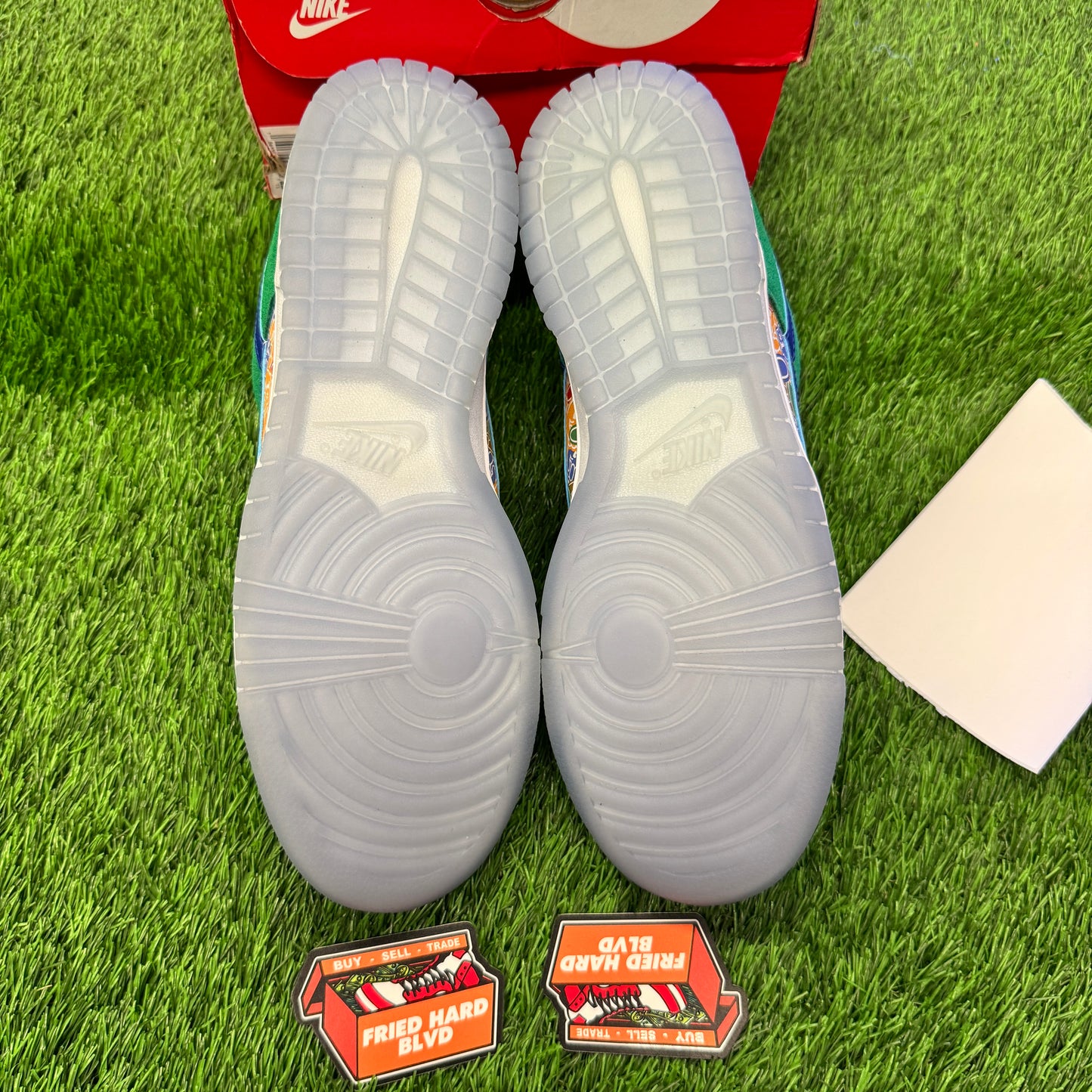 Dunk Low Foam Finger SIZE 10.5M/12W