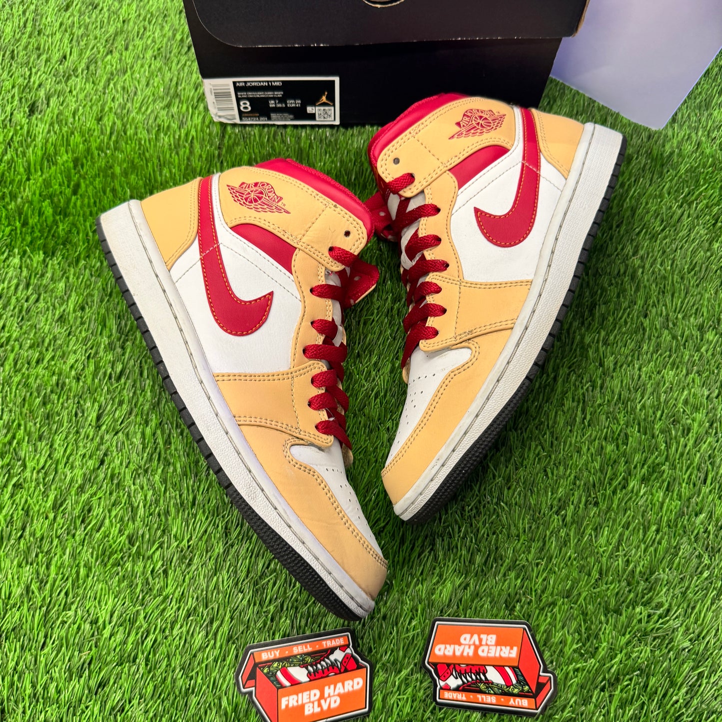 Jordan 1 Mid Light Curry Cardinal SIZE 8M/9.5W