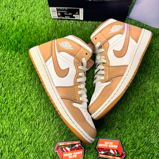 Jordan 1 Mid Tan Gum SIZE 8M/9.5W
