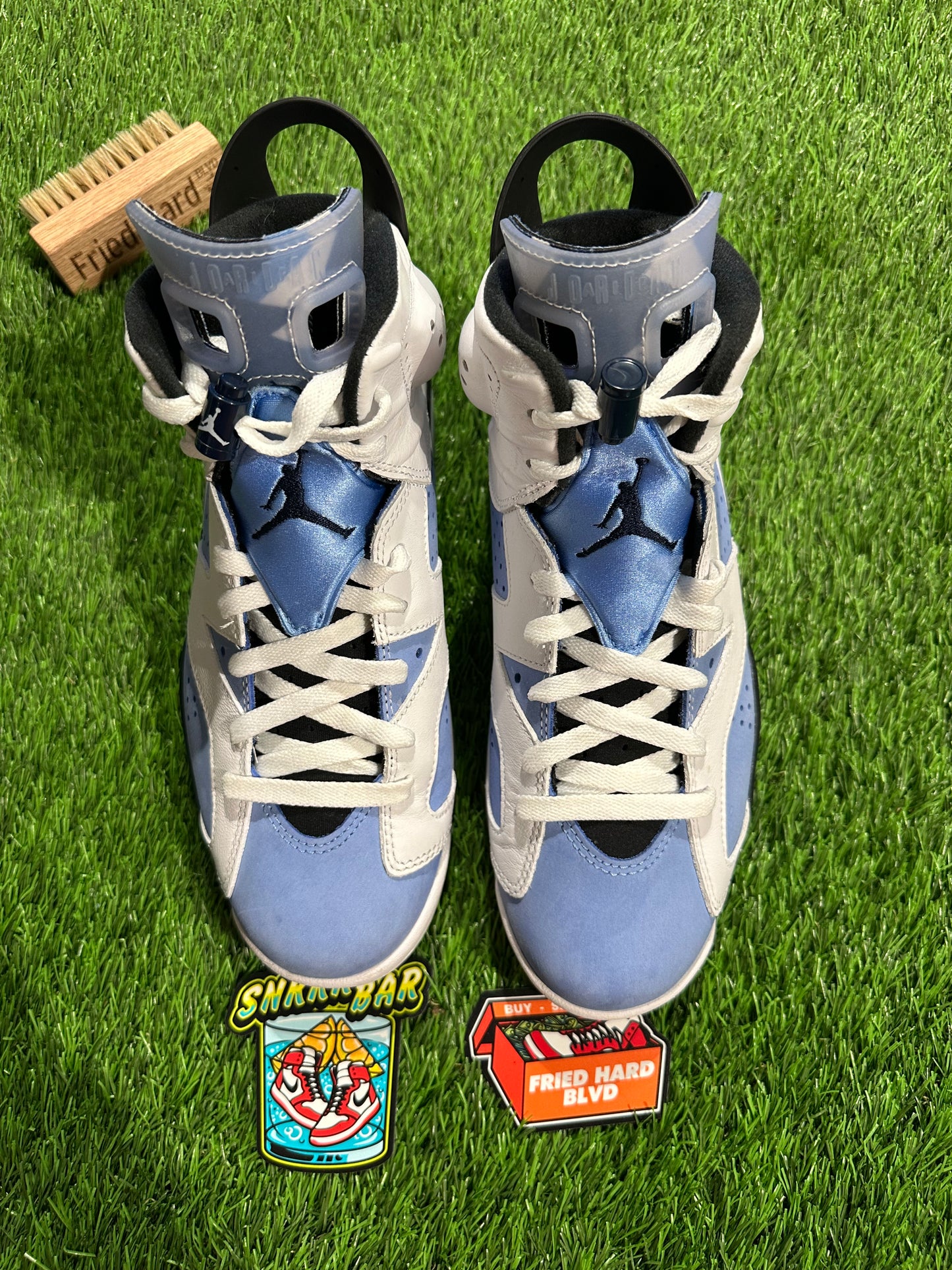 Jordan 6 Retro UNC White