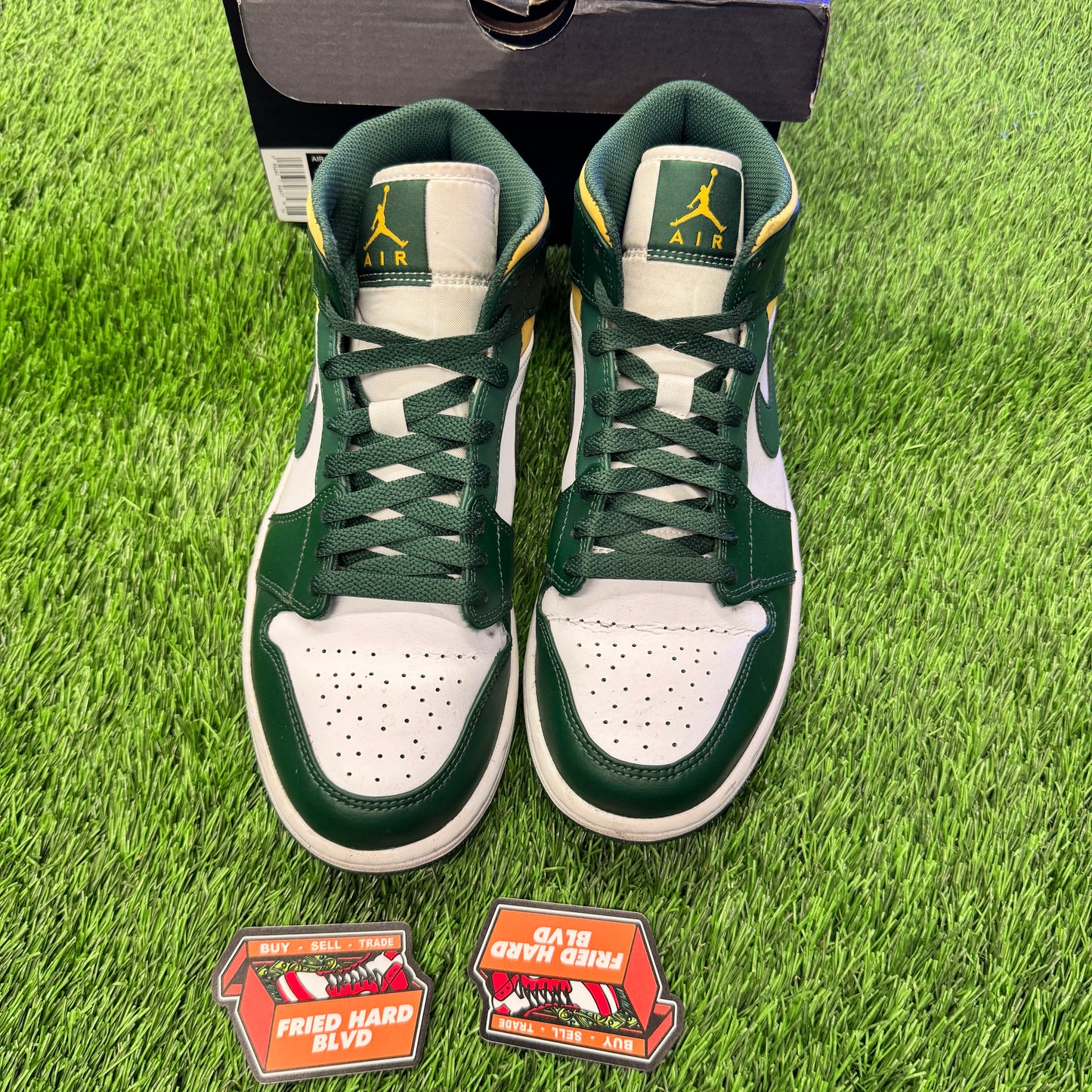 Jordan 1 Mid Sonics (2021) SIZE 8M/9.5W