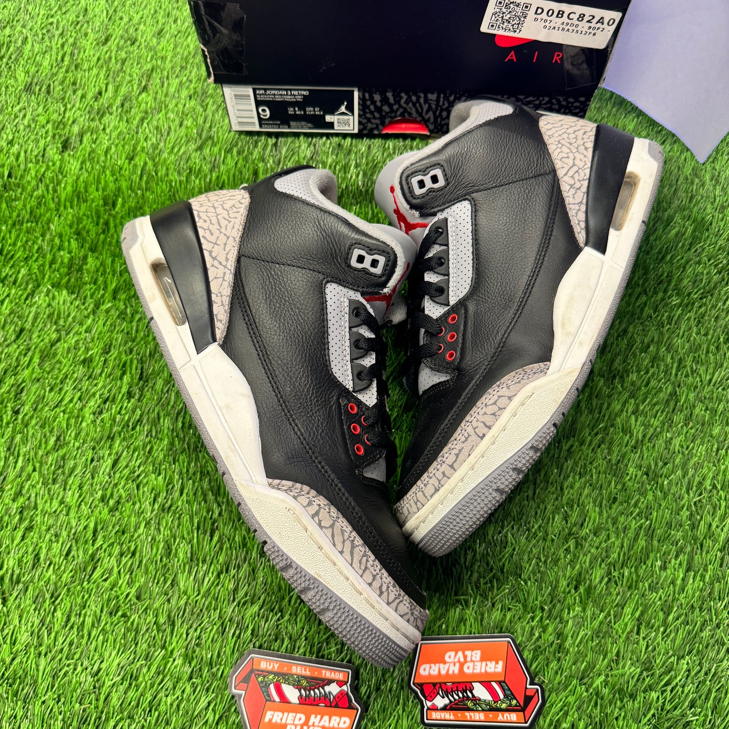 Jordan 3 Retro OG Black Cement (2024) SIZE 9M/10.5W