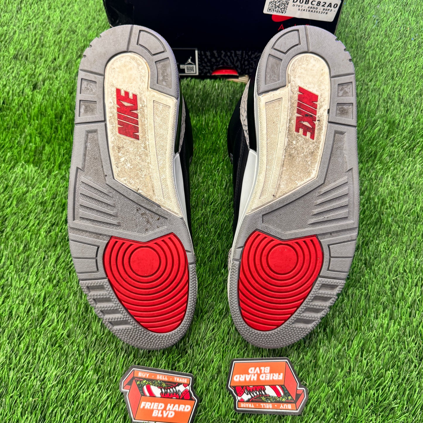 Jordan 3 Retro OG Black Cement (2024) SIZE 9M/10.5W