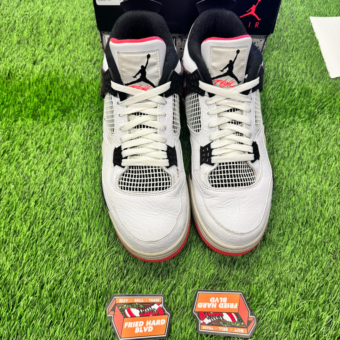 Jordan 4 Retro Flight Nostalgia SIZE 12M/13.5W