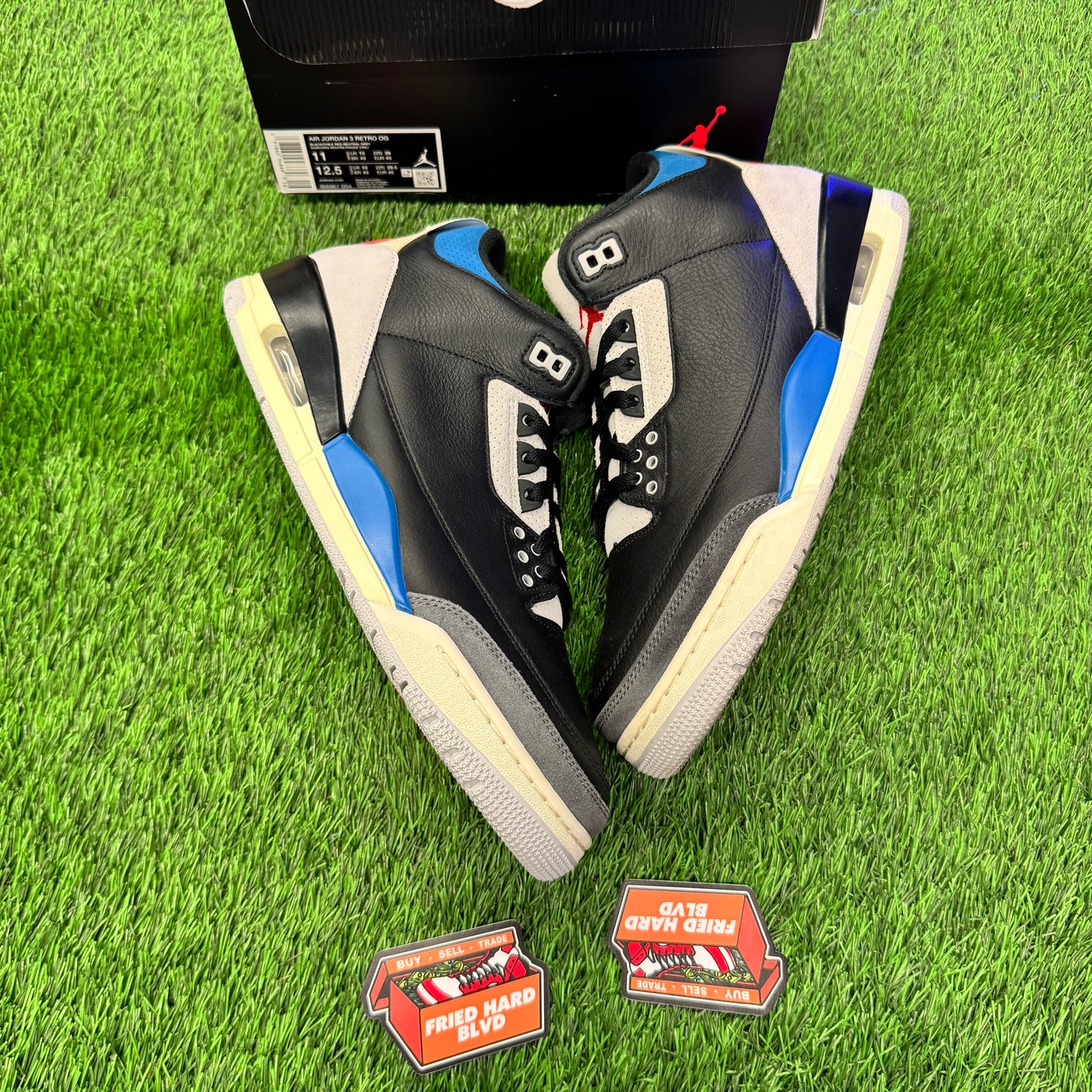 Jordan 3 Retro OG Rare Air SIZE 11M/12.5W